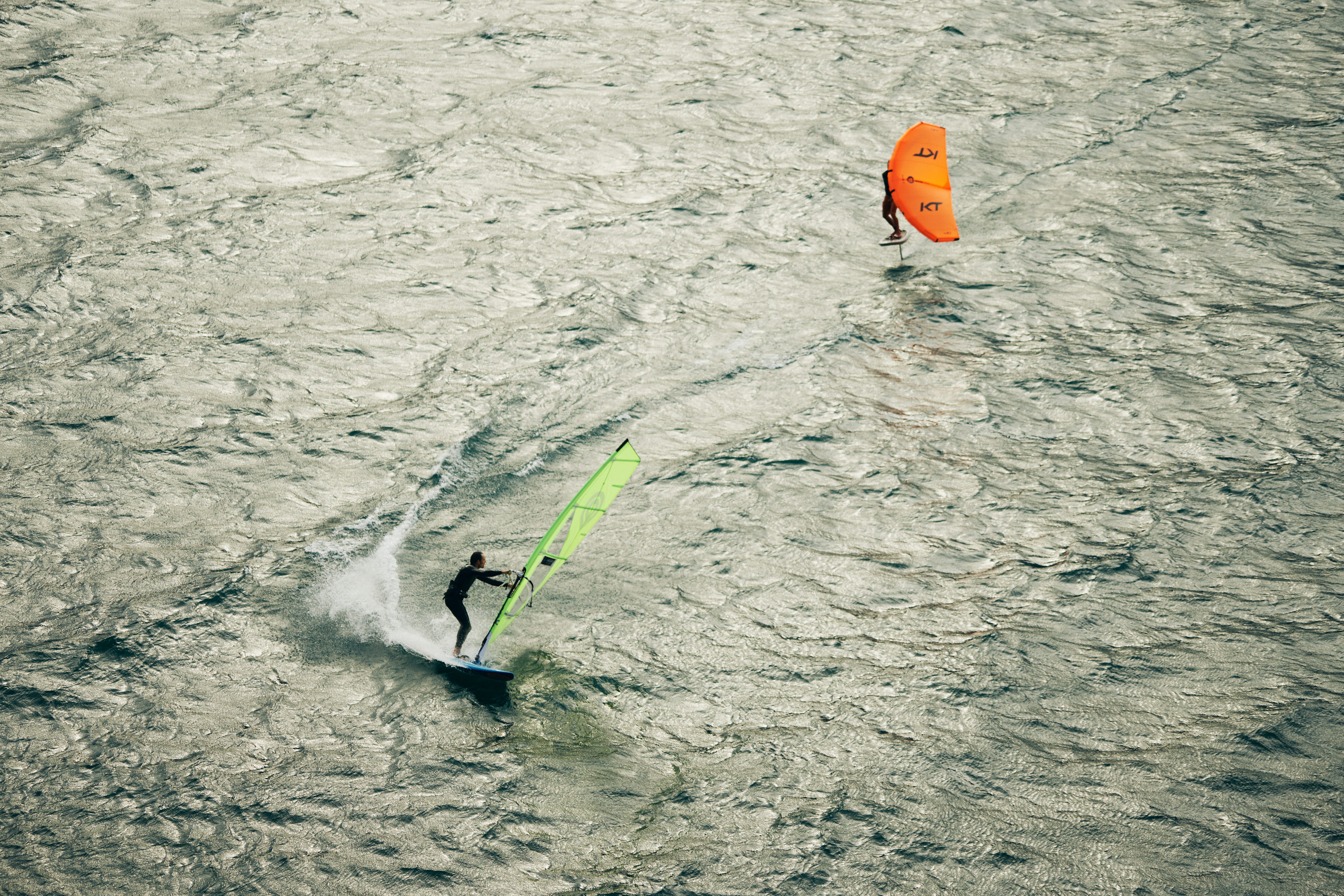 Windsurf school session on the water 1