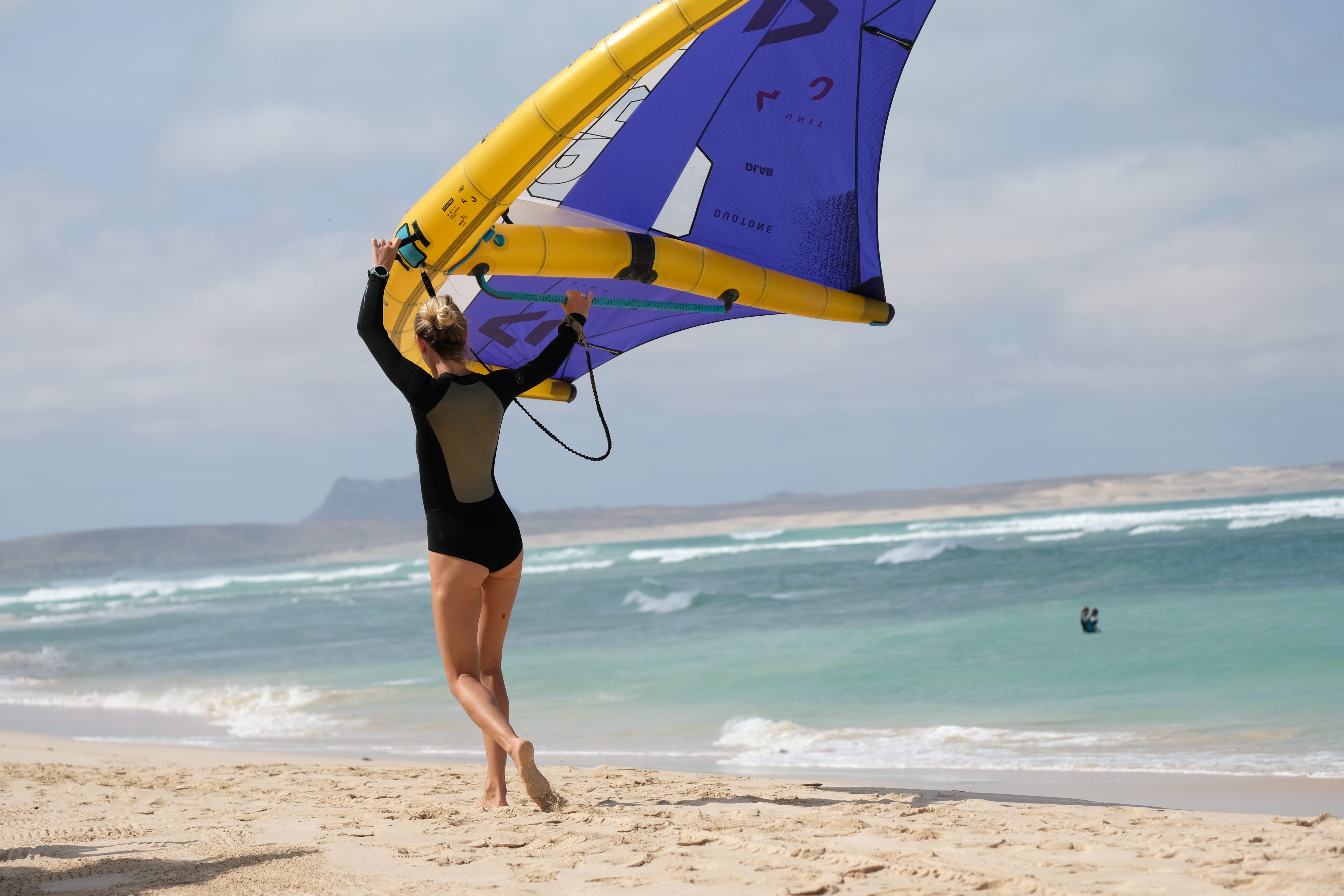 Wingfoil school session on the water 3